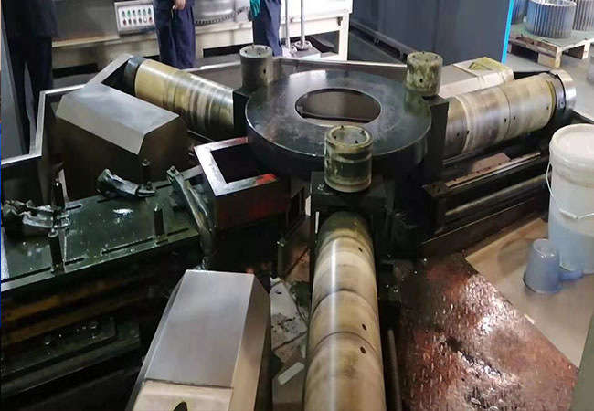 客戶現(xiàn)場考察設備